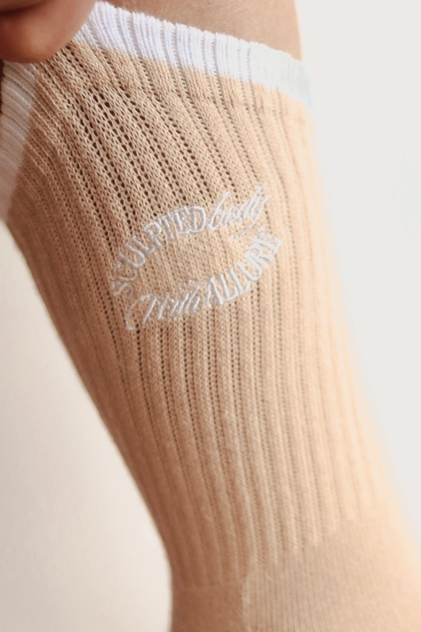 The Sculpted Body - Chaussettes Antidérapantes Allure Community
